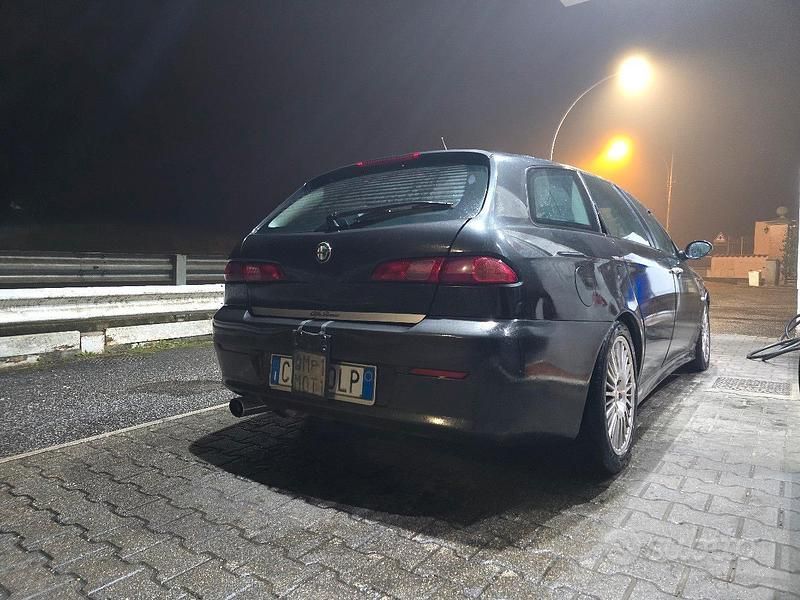Usata Alfa Romeo 156 140 CV (102 kW) 2004 Station wagon