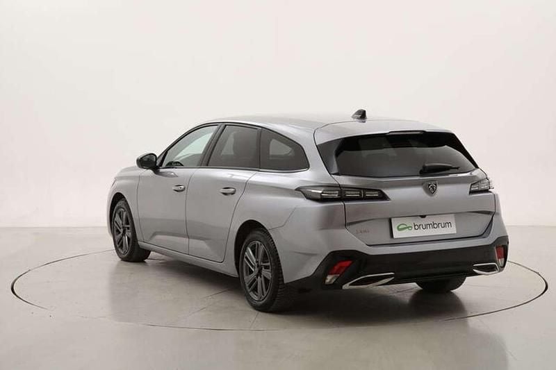 Usata Peugeot 308 Allure+ 131 CV (96 kW) 2024 Grigio Station wagon
