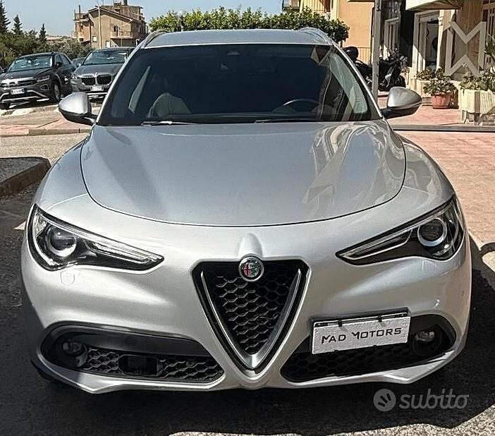 Usata Alfa Romeo Stelvio Executive 190 CV (139 kW) 2021 Grigio SUV