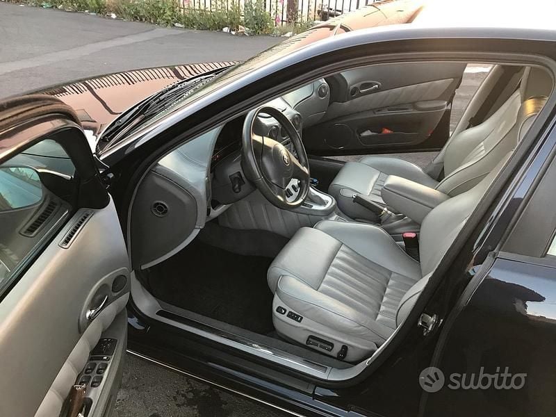 Usata Alfa Romeo 166 175 CV (128 kW) 2005 Berlina