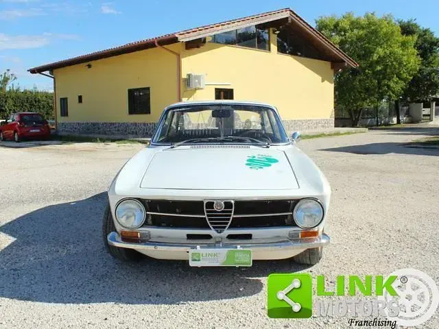 Usata Alfa Romeo GT Junior 87 CV (63 kW) 1973 Bianco Coupé