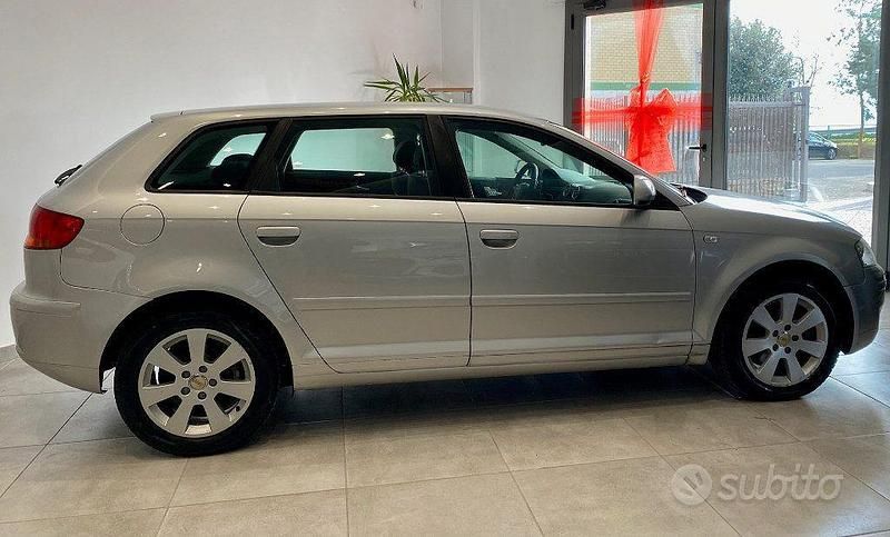 Usata Audi A3 105 CV (77 kW) 2007 Grigio Utilitaria