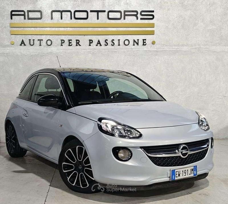 Usata Opel Adam 69 CV (50 kW) 2014 Bianco Utilitaria