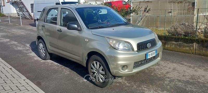 Usata Daihatsu Terios 105 CV (77 kW) 2010 Other SUV