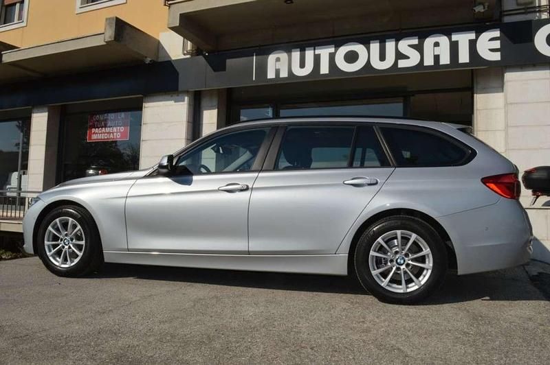 Usata BMW 318 Advantage 150 CV (110 kW) 2018 Argento Station wagon
