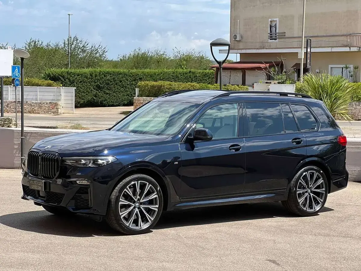 Usata BMW X7 M Sport 265 CV (194 kW) 2021 Carbon schwarz SUV