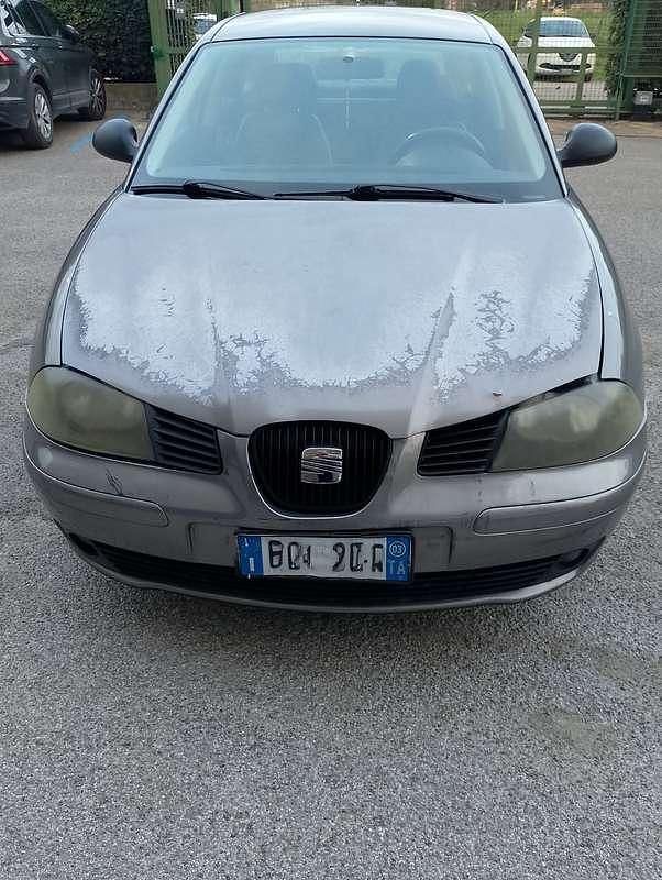 Usata Seat Ibiza Stella 64 CV (47 kW) 2003 Berlina