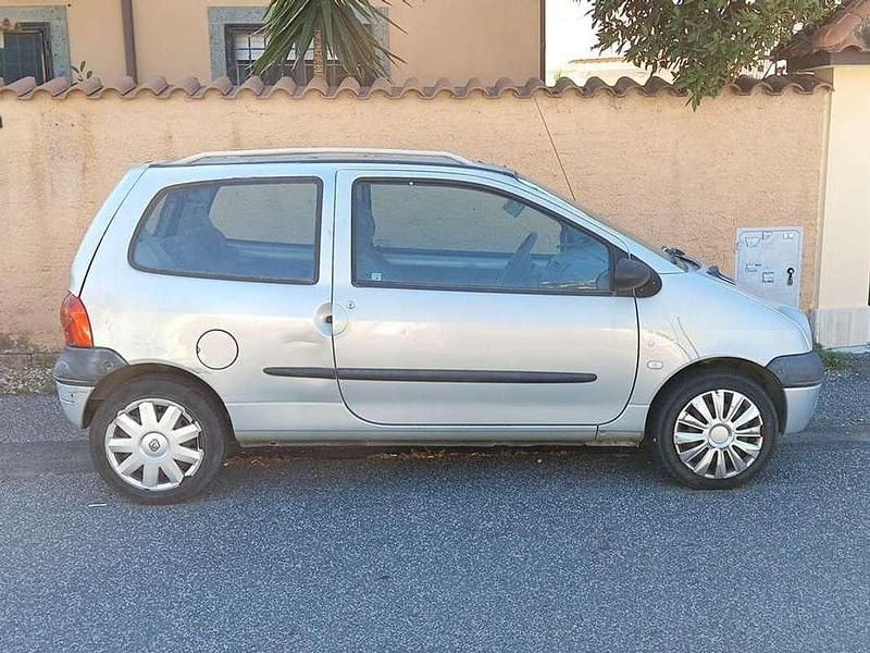 Argento Usata 2006 Renault Twingo Due volumi | 800 € (Super prezzo) - Immagine 1/4