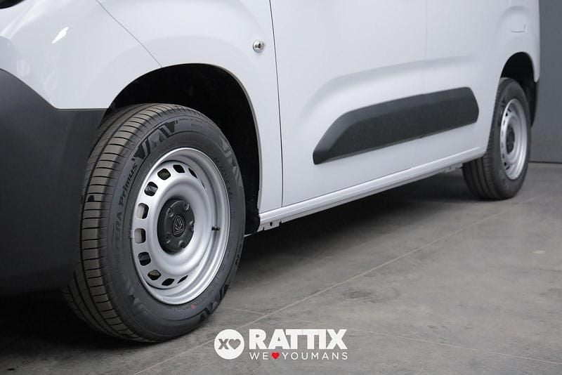 Nuova Peugeot Partner 100 CV (73 kW) 2025 Kaolin white Monovolume