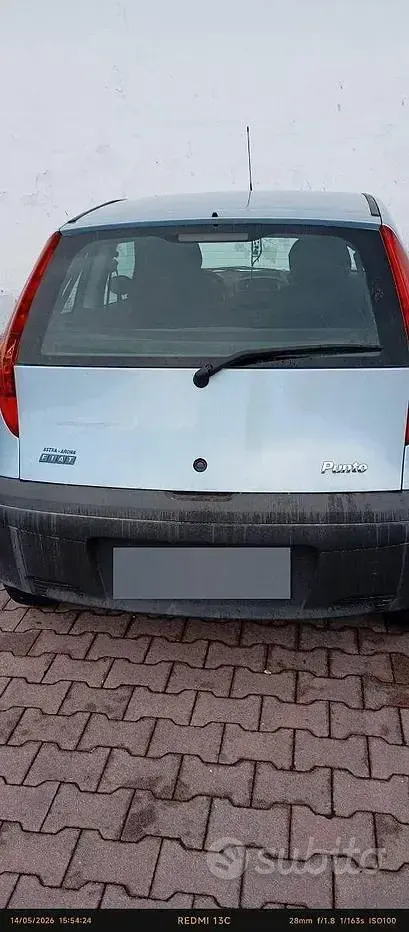 Usata Fiat Punto 60 CV (44 kW) 1999 Bluazzurro Berlina