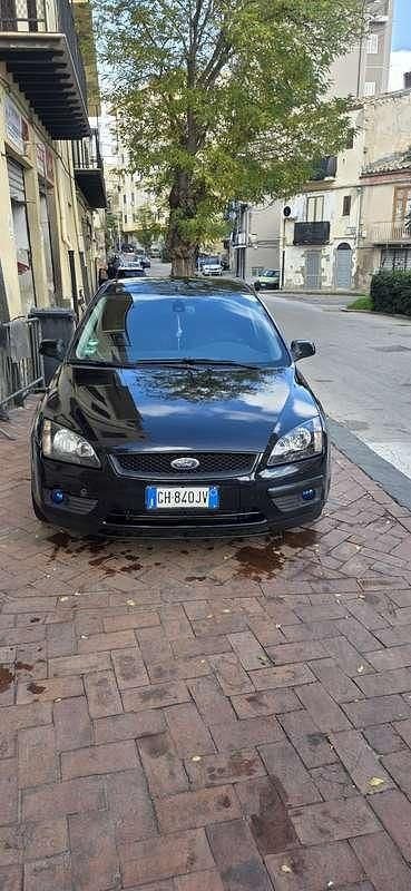 Usata Ford Focus 125 CV (91 kW) 2006 Berlina