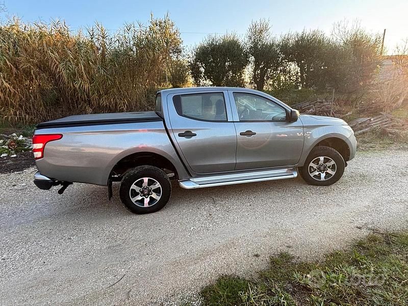 Usata Fiat Fullback 180 CV (132 kW) 2022 Grigio Pick-up