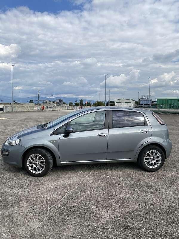 Usata Fiat Punto Evo Racing 95 CV (69 kW) 2011 Utilitaria