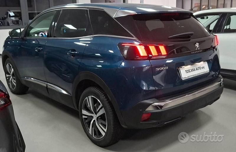 Usata Peugeot 3008 Allure 131 CV (96 kW) 2023 Blu SUV