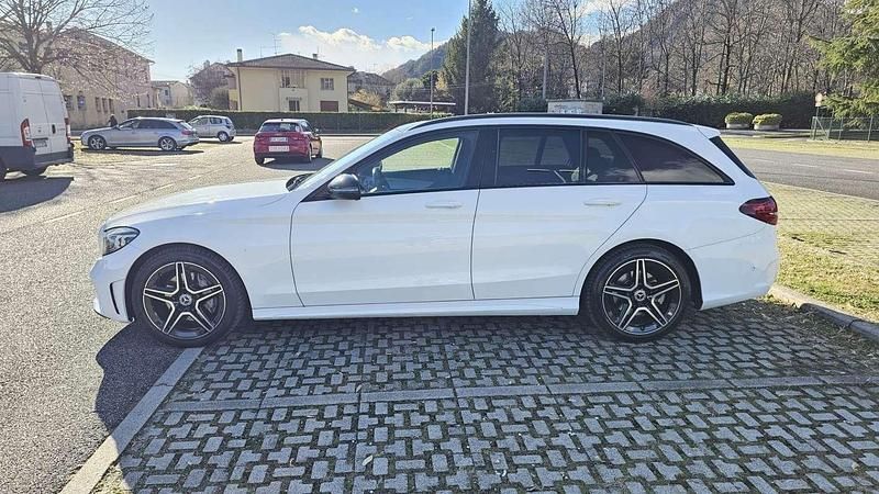 Usata Mercedes C220 Premium 194 CV (142 kW) 2018 Bianco Station wagon