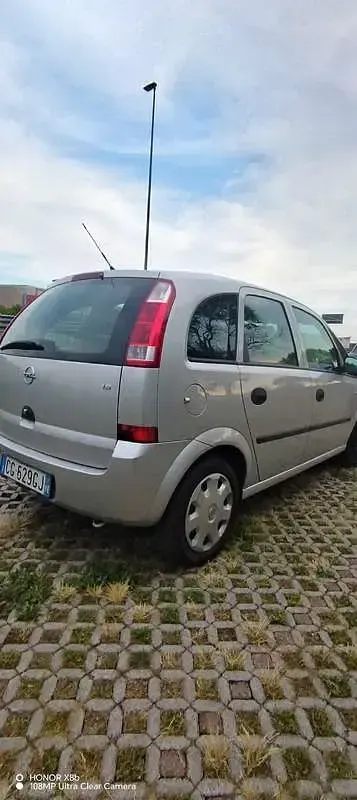Usata Opel Meriva Cosmo 101 CV (74 kW) 2003 Monovolume