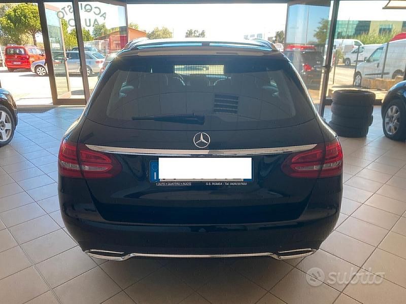 Occasion Mercedes C200 Premium 136 ch (100 kW) 2018 Noir Break