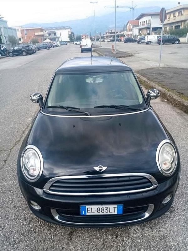 Usata Mini ONE 75 CV (55 kW) 2012 Nero Utilitaria