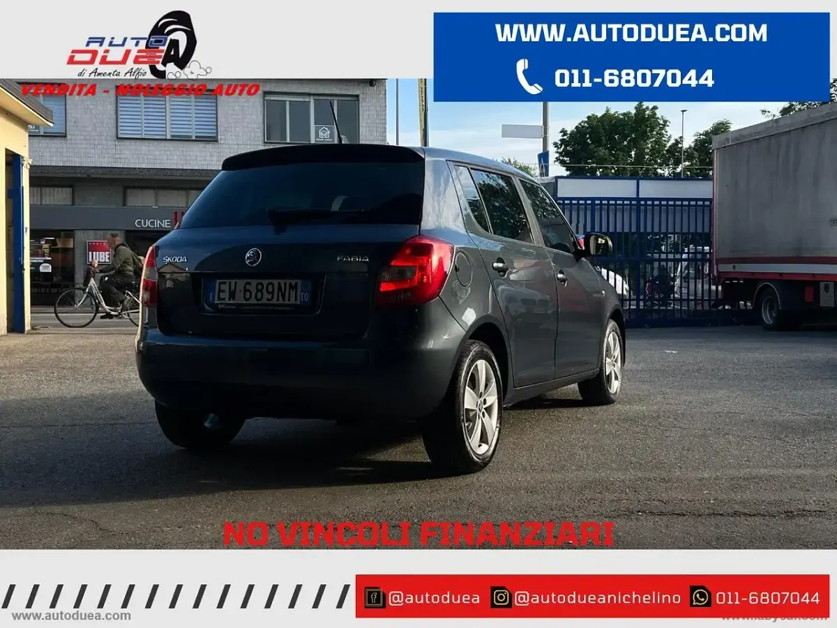 Usata Skoda Fabia 90 CV (66 kW) 2014 Grigio Berlina