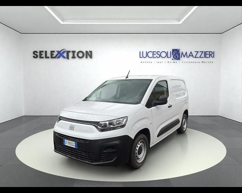 Occasion Fiat Doblò 101 ch (74 kW) 2024 Blanc Monospace