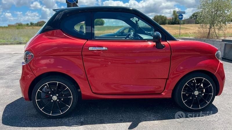 Rosso Usata 2018 Chatenet CH40 Due volumi | 7500 € - Immagine 1/4