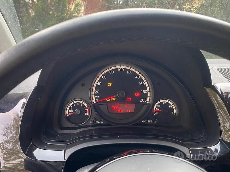 Usata VW up! 2015 Nero Utilitaria