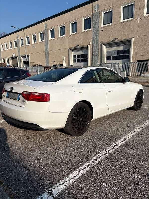 Usata Audi A5 179 CV (131 kW) 2009 Bianco Coupé