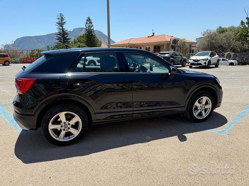 Usata Audi Q2 S-Line 116 CV (85 kW) 2018 Nero SUV