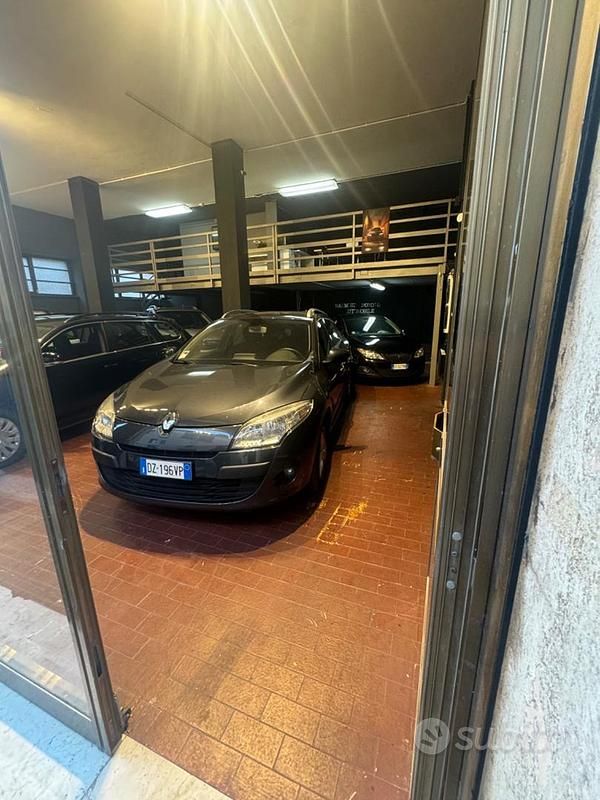 Usata Renault Mégane Dynamique 110 CV (80 kW) 2010 Grigio Berlina