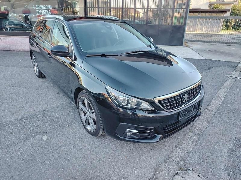 Usata Peugeot 308 SW 131 CV (96 kW) 2019 Nero Station wagon