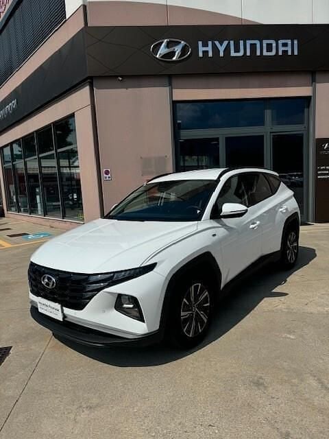 Bianco Usata 2022 Hyundai Tucson SUV | 19.500 € (Super prezzo) - Immagine 1/4