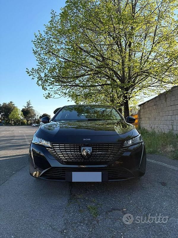 Usata Peugeot 308 131 CV (96 kW) 2022 Nero Berlina