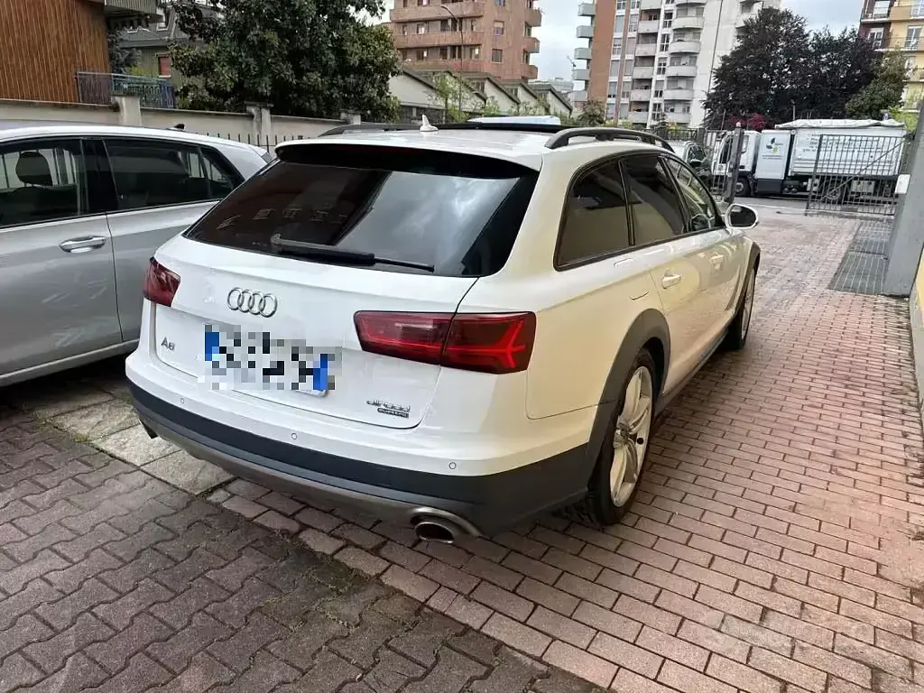 Usata Audi A6 Allroad Business Plus 272 CV (200 kW) 2016 Bianco Station wagon
