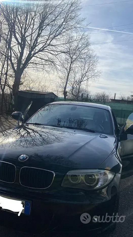 Usata BMW 120 Coupé 177 CV (130 kW) 2011 Nero Coupé