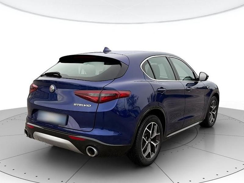 Usata Alfa Romeo Stelvio Ti 210 CV (154 kW) 2021 Blu SUV