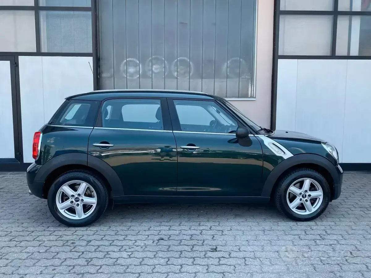 Usata Mini Cooper Countryman 98 CV (72 kW) 2012 Nero SUV