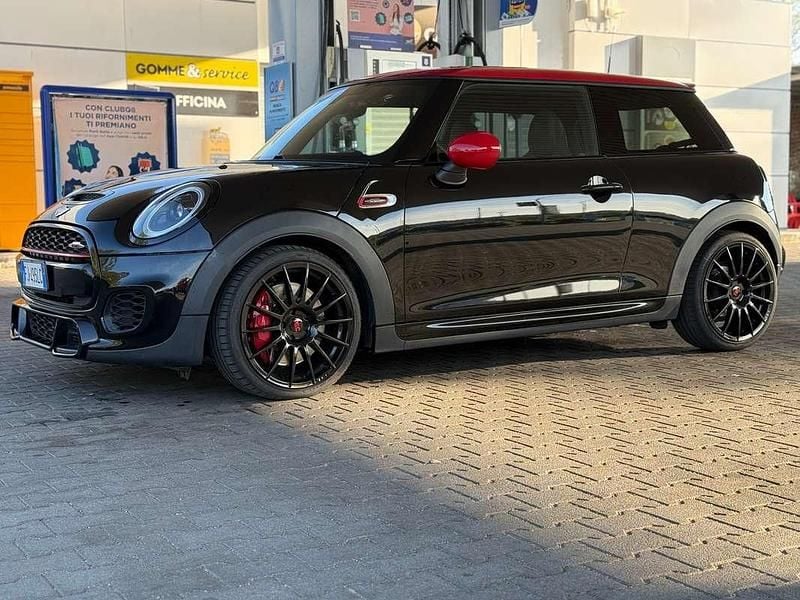 Usata Mini John Cooper Works Hype 231 CV (169 kW) 2017 Nero Utilitaria