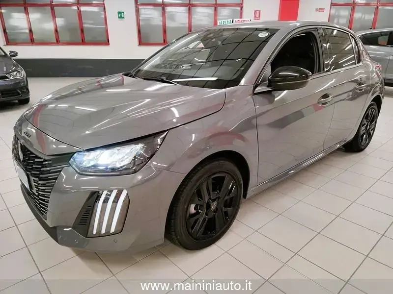 Usata Peugeot 208 Allure+ 101 CV (74 kW) 2025 Utilitaria