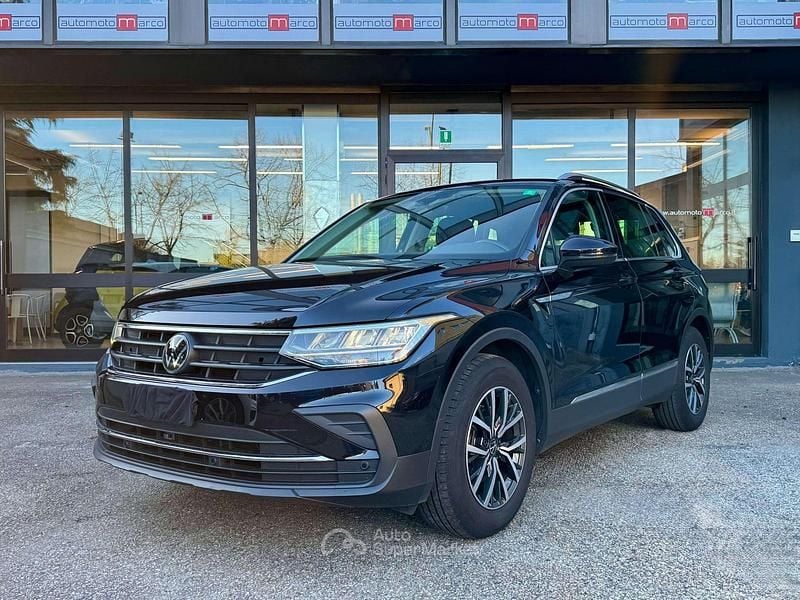 Usata VW Tiguan Life 131 CV (96 kW) 2022 Other SUV