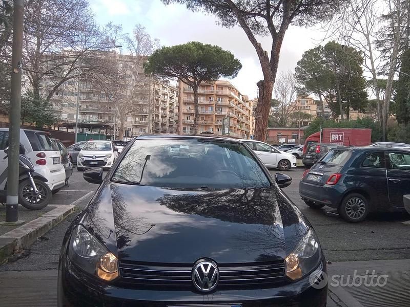 Usata VW Golf VI 122 CV (89 kW) 2008 Nero Utilitaria