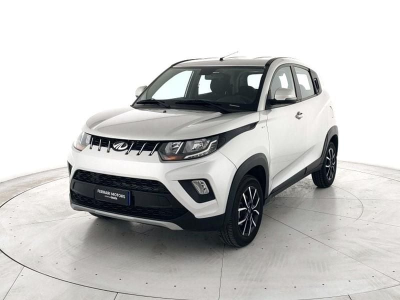 Usata Mahindra KUV100 86 CV (63 kW) 2025 Argento SUV