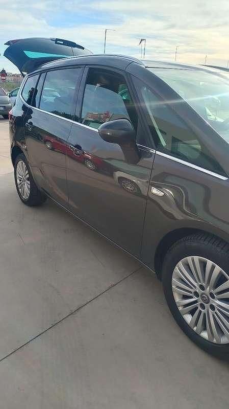 Usata Opel Zafira Tourer 150 CV (110 kW) 2016 Monovolume