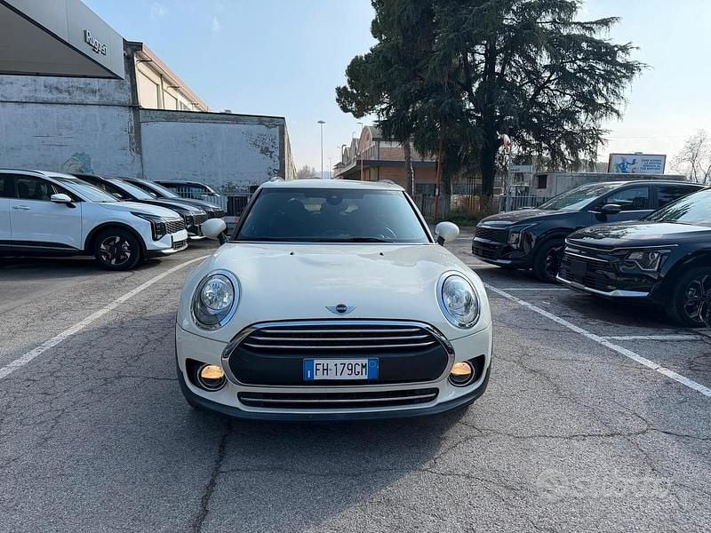 Usata Mini One D Clubman Business 116 CV (85 kW) 2017 Beige Station wagon