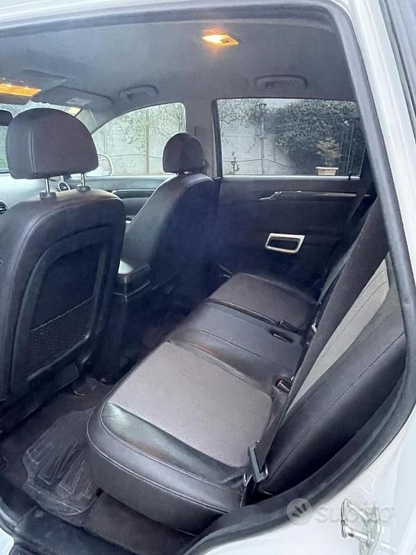 Usata Opel Antara 184 CV (135 kW) 2012 Bianco SUV