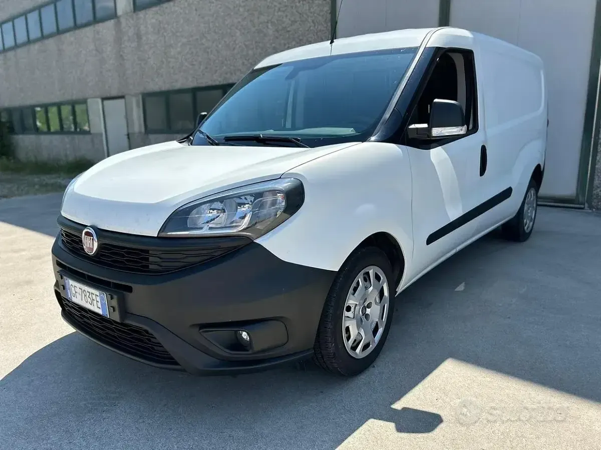 Usata Fiat Doblò 130 CV (95 kW) 2026 Monovolume