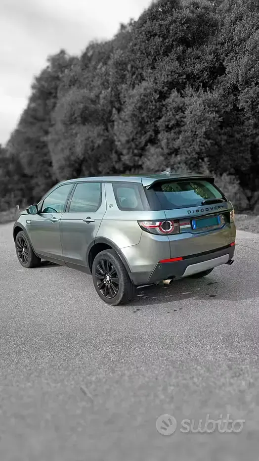 Usata Land Rover Discovery Sport 180 CV (132 kW) 2016 Grigio SUV