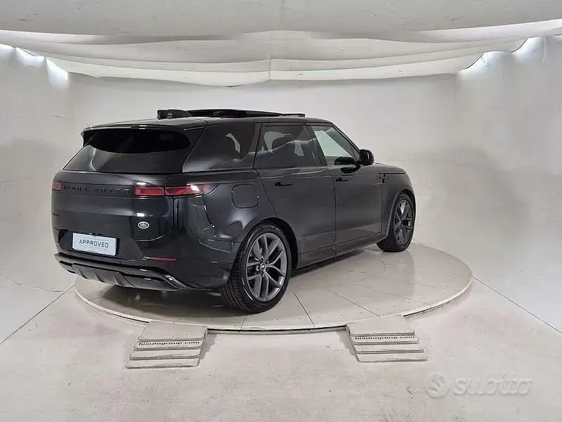 Usata Land Rover Range Rover Sport SE Dynamic 249 CV (183 kW) 2023 Nero SUV