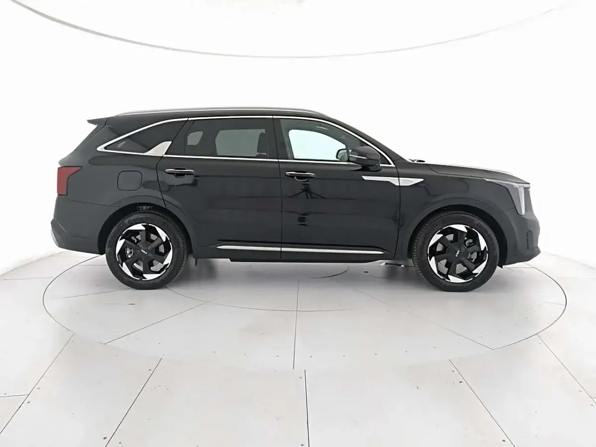 Usata Kia Sorento Style 160 CV (117 kW) 2025 Nero SUV