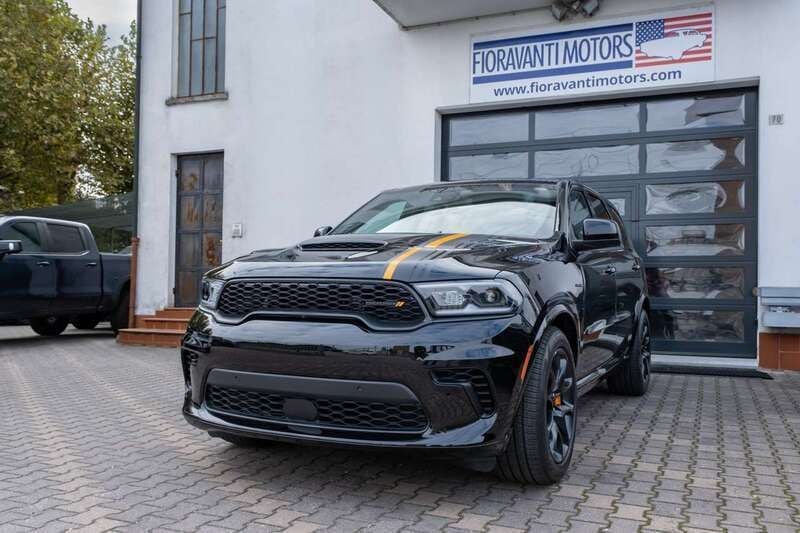 Nero Usata 2023 Dodge Durango SUV | 79.850 € - Immagine 1/4
