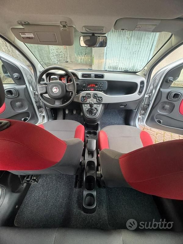Usata Fiat Panda 85 CV (62 kW) 2013 Grigio Utilitaria